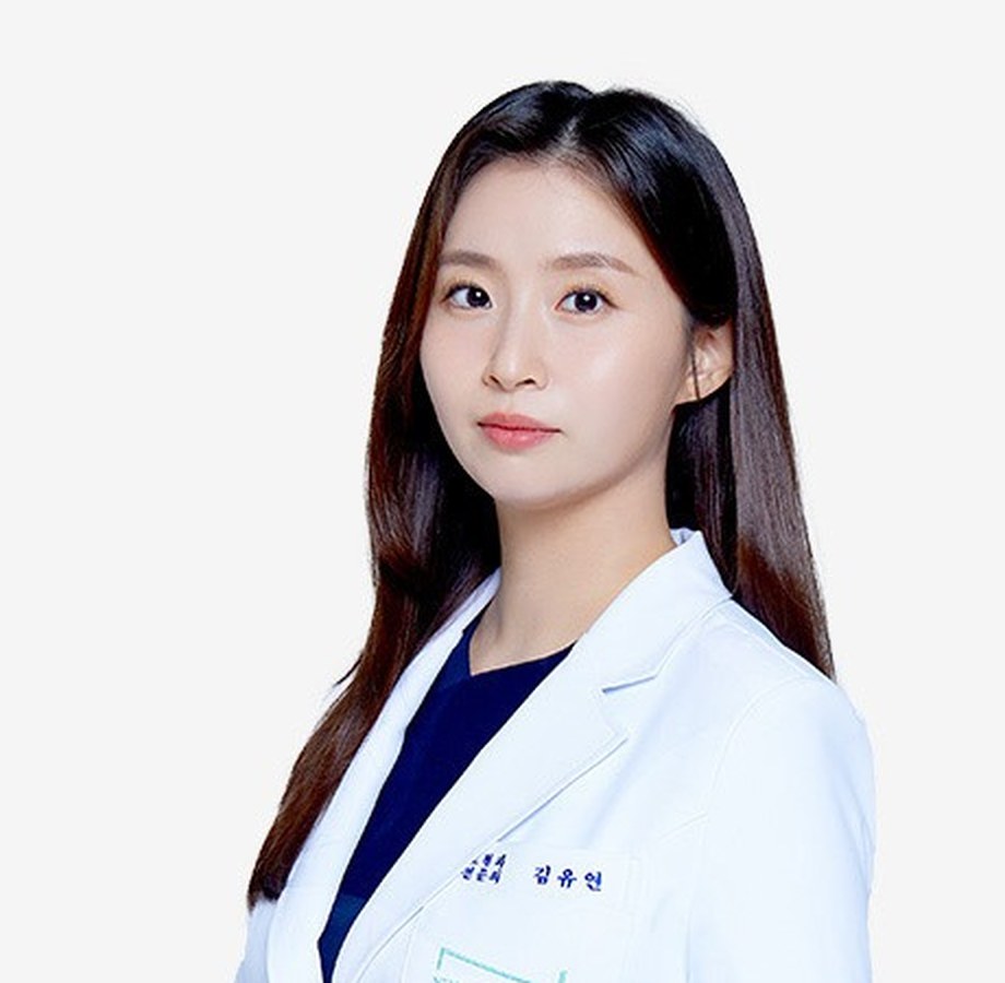 뉴엔치과 김유연 대표원장